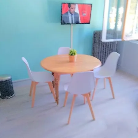 A Romeu Grand Apartment